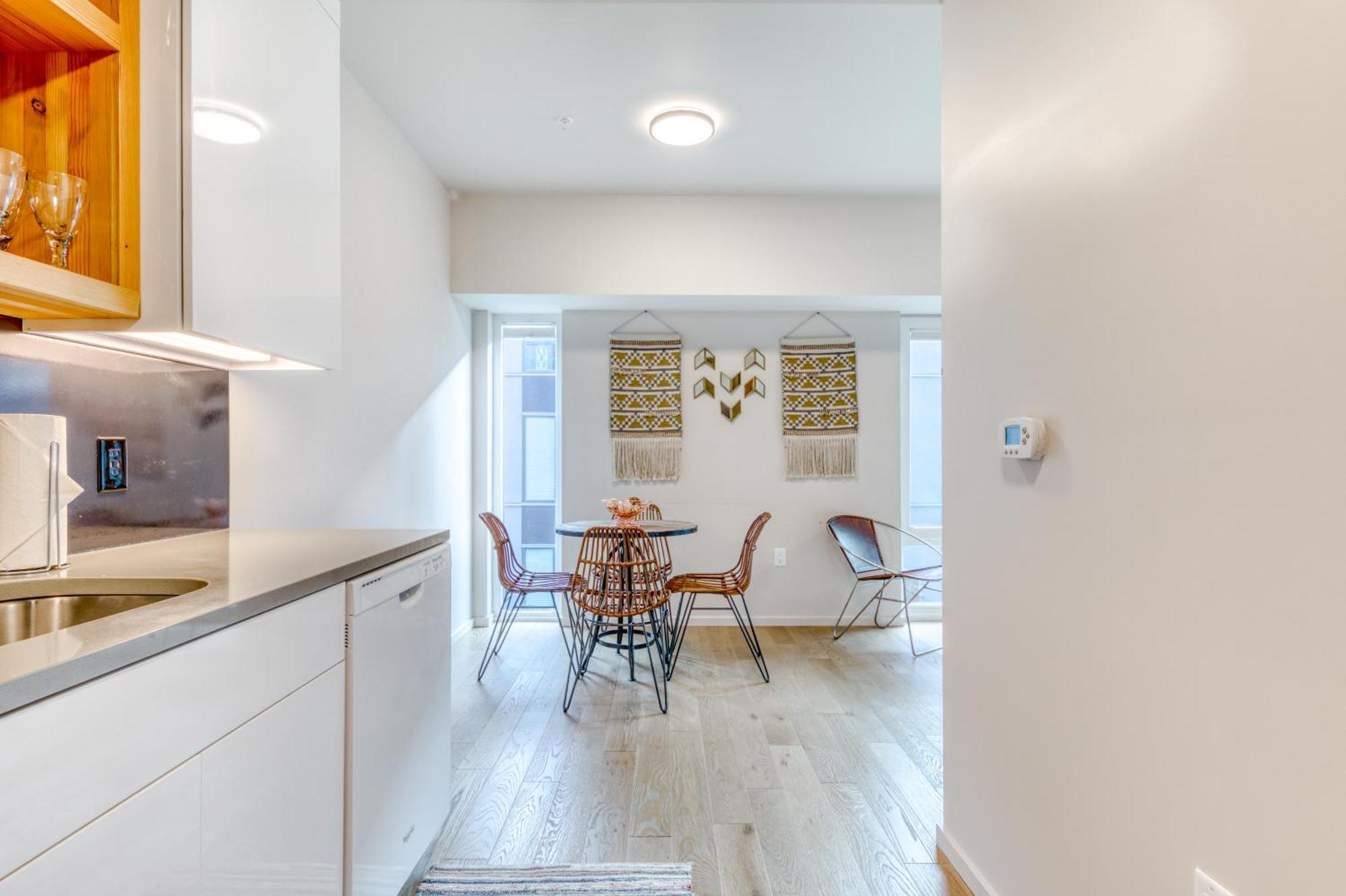 Q21 Condos Portland Chambre photo